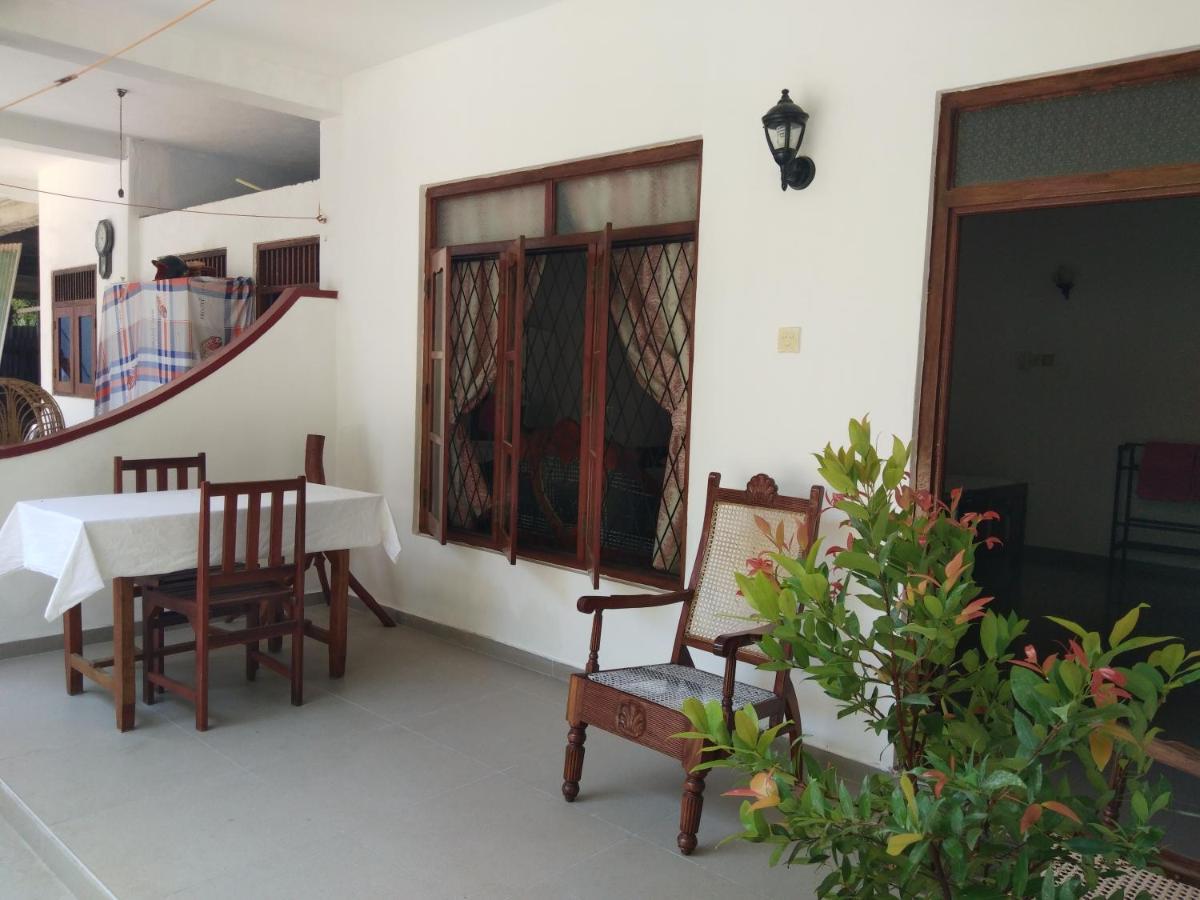 Rock House Unawatuna